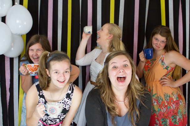 20truebeautyteaparty